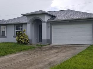 561 Hawthorne Ave S, Lehigh Acres, FL 33974