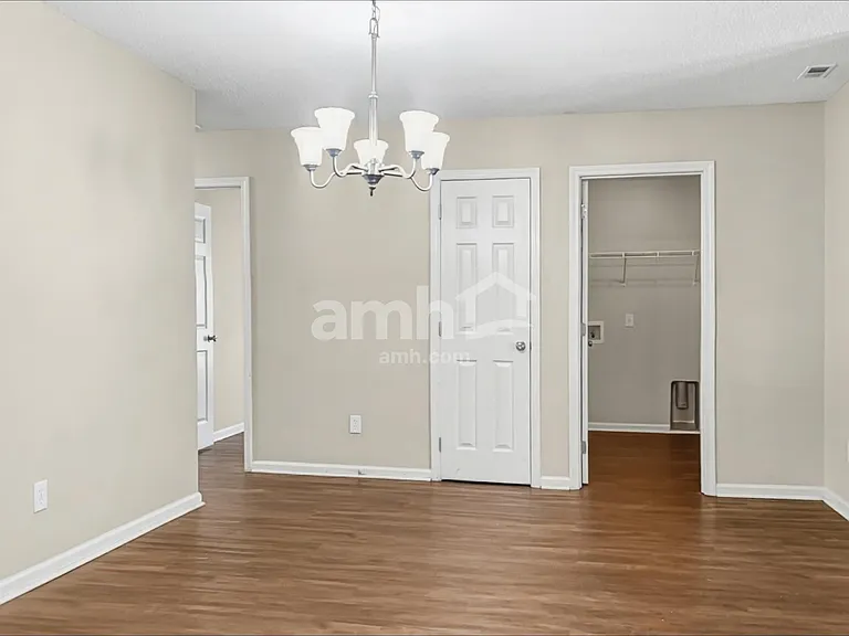 237 Maypop Dr — Photo 5