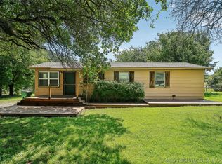 8800 N 220th Rd, Beggs, OK 74421