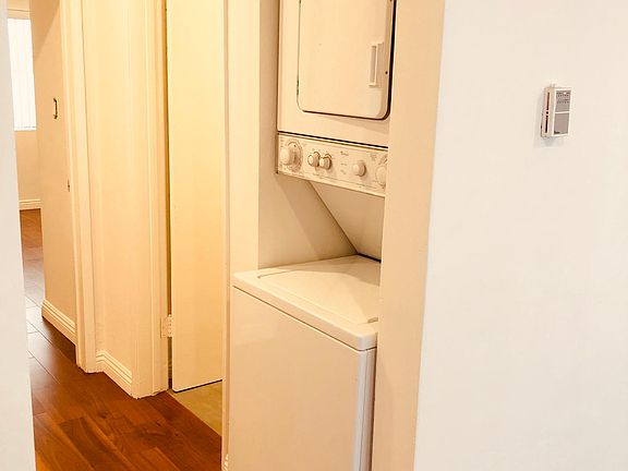 4th image of 1343 N Martel Ave APT 8