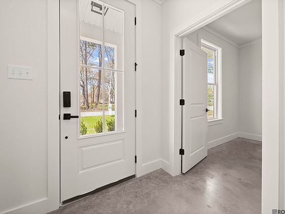 3rd image of 11976 Simms Rd