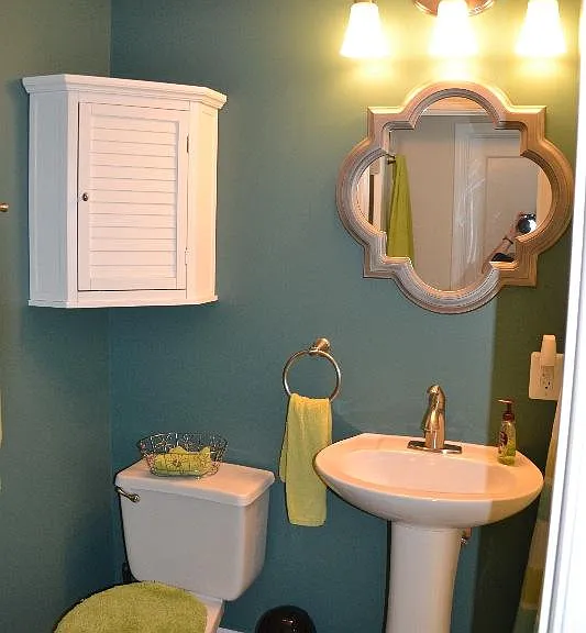 Full bath in basement