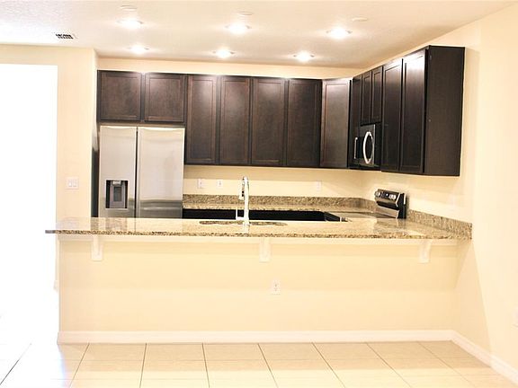 3rd image of 4723 Coral Castle Dr