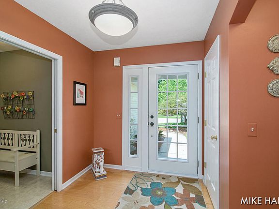 3rd image of 5676 W Grove Dr SE