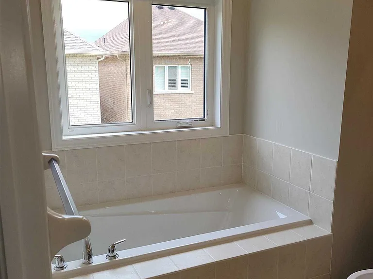 113 Finegan Cir — Photo 19