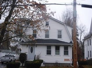 33 Amherst St, Worcester, MA 01602