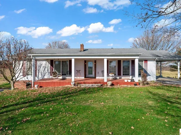 48 Oil Field Rd, Horse Cave, KY 42749