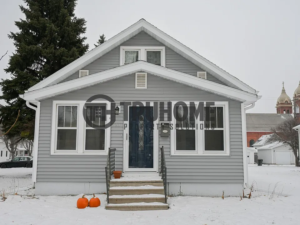 520 N 7th St
