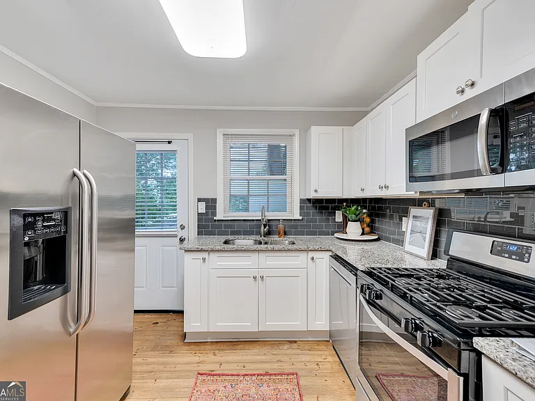 192 Woods Dr NE — Photo 20