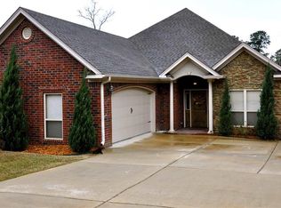 8 Ridge Oak Cv, Little Rock, AR 72223