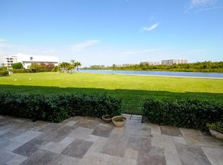 2185 W Ibis Isle Rd #2, Palm Beach, FL 33480