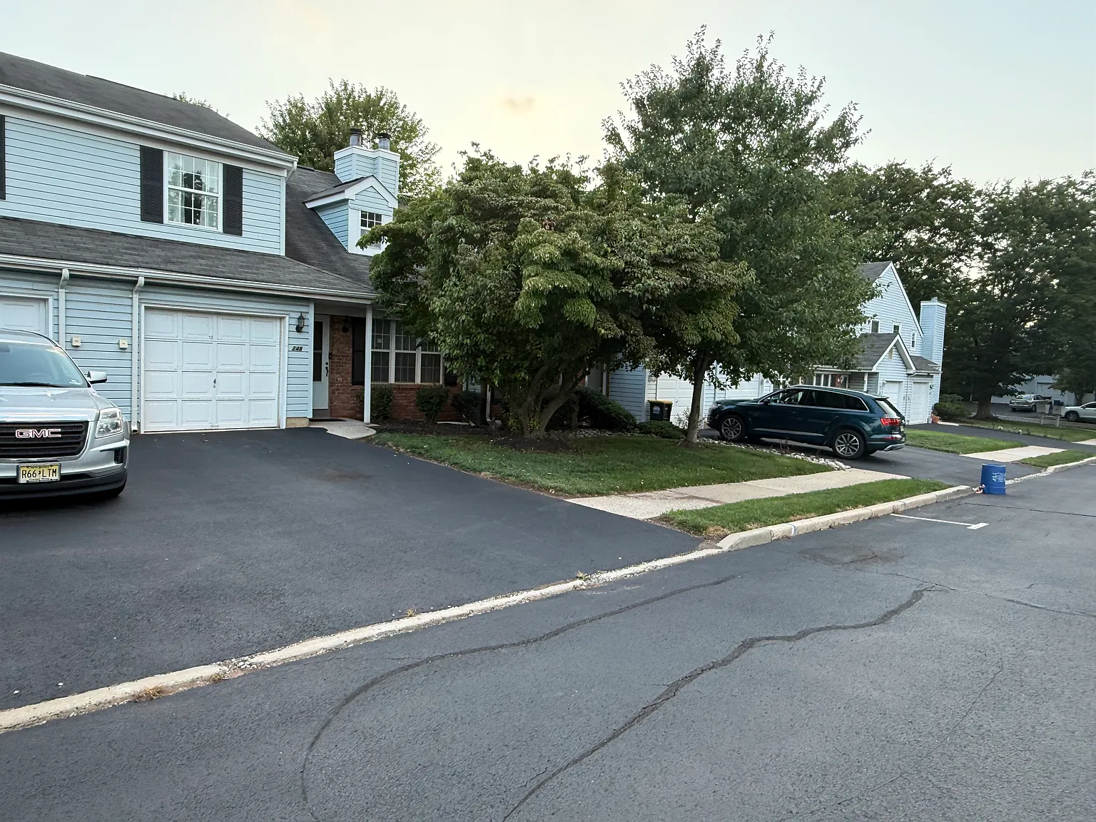 2 bed, 2.5 bath, 1176 sqft, $2,800 — Photo 2