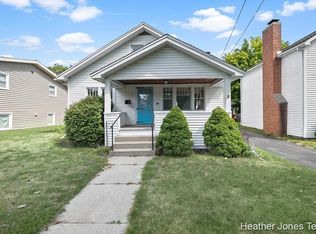 112 W High St, Greenville, MI 48838