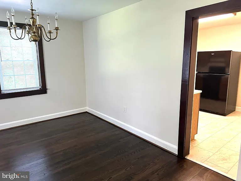 21120 Martinsburg Rd — Photo 12