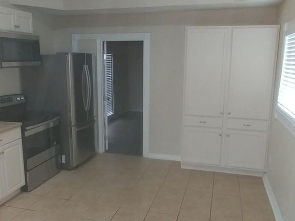5th image of 152 Julia Dr