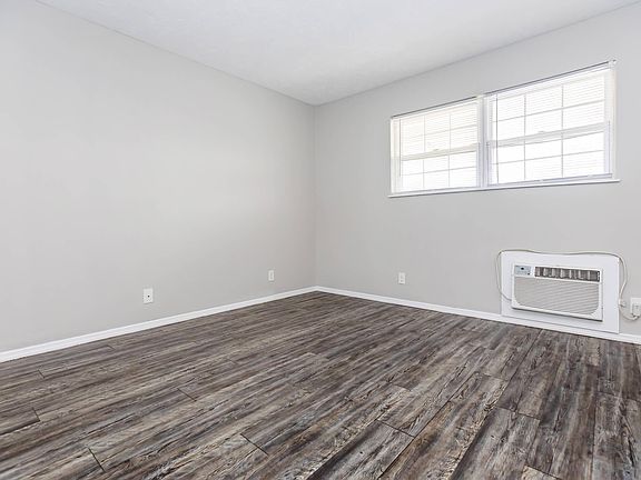 3rd image of 4400 Spring Valley Rd #B7f02ff1e