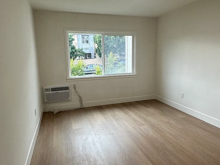 1300 Armacost Ave #1 — Photo 5