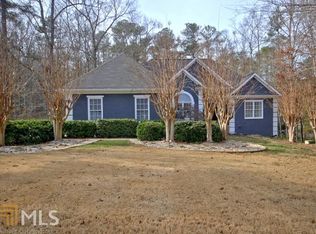 140 E Plantation Dr, Sharpsburg, GA 30277