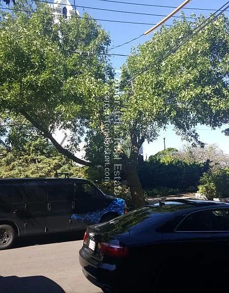 Fort Ave — Photo 14