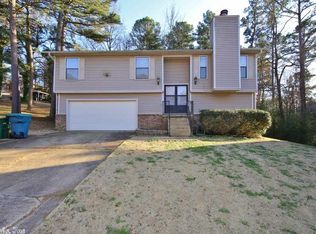 15 Red Maple Ct, Little Rock, AR 72211