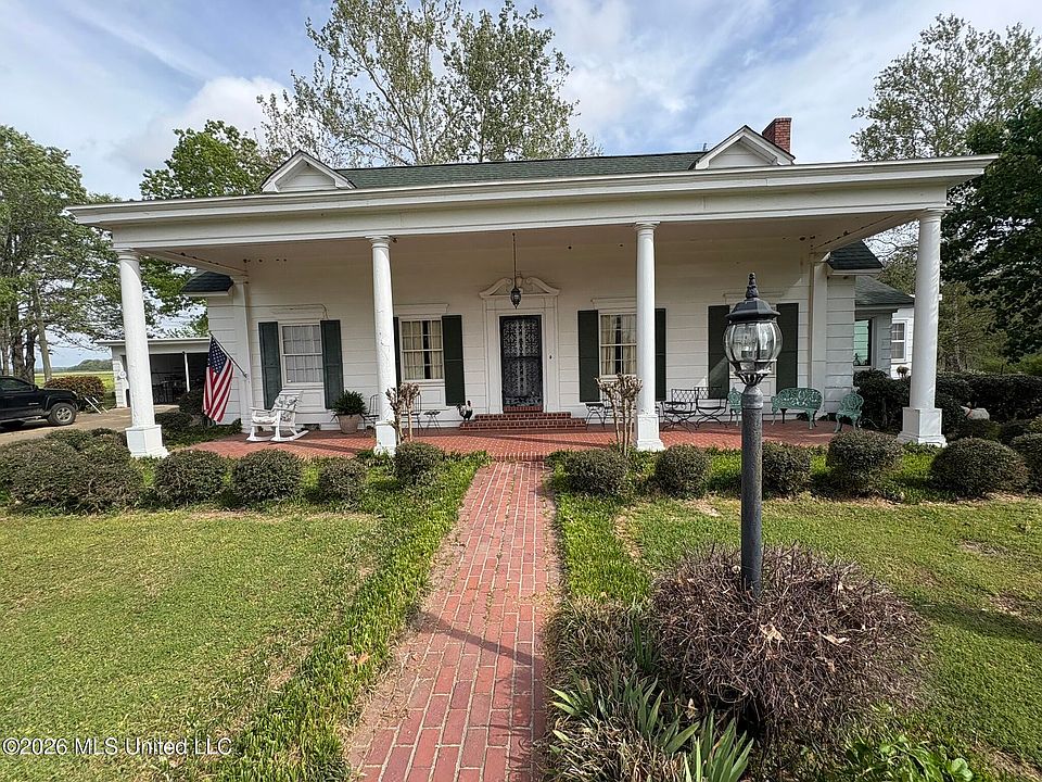 1st image of 665 Baltzer Rome Rd