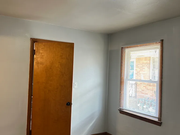 2217 7th Ave #4 — Photo 9