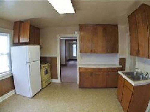 3rd image of 1572 Hamilton Ave NW #1