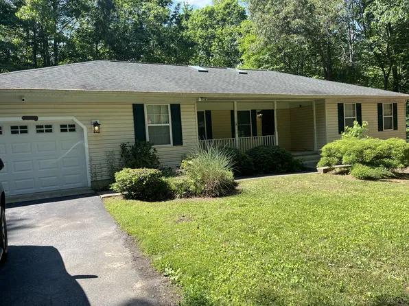 (undisclosed Address), Hughesville, MD 20637