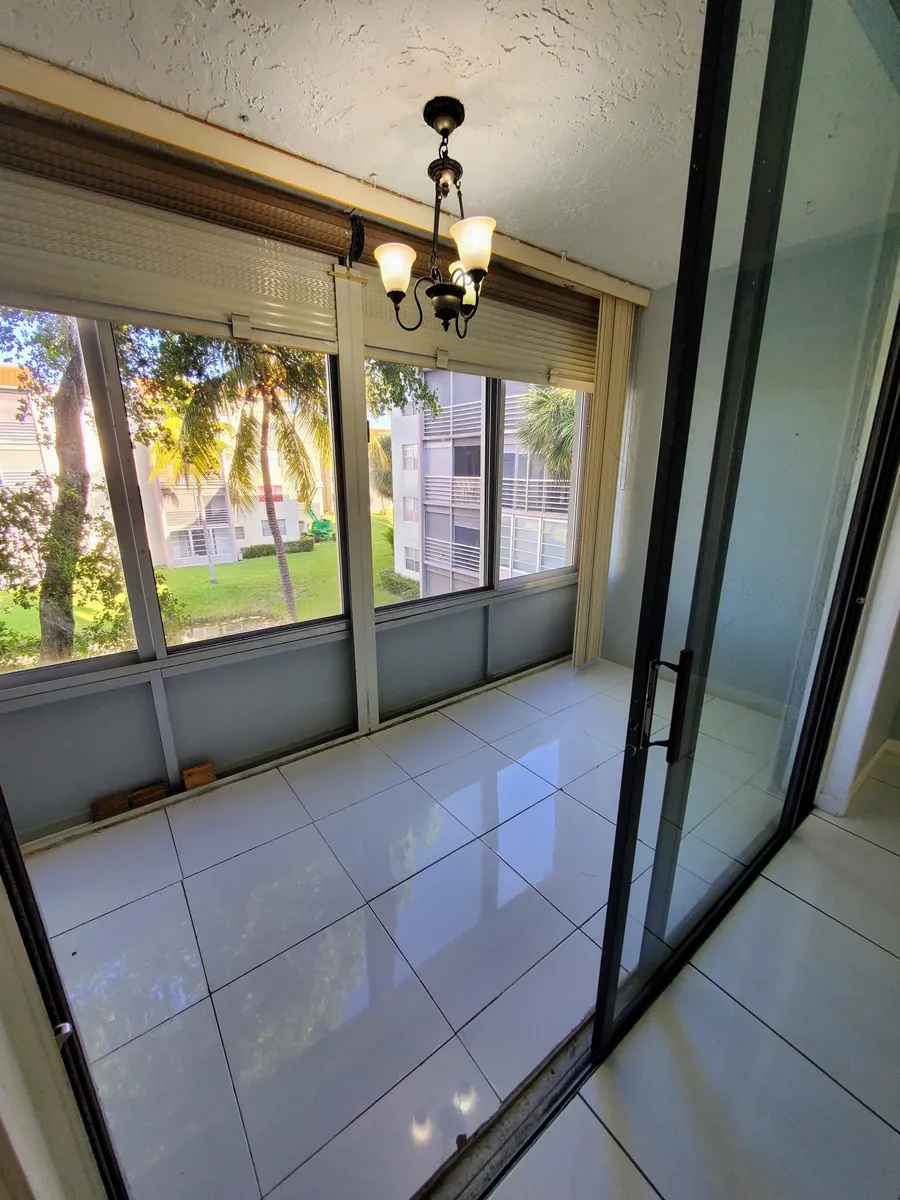 Enclosed patio - 1820 SW 81st Ave #3301