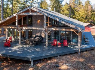 14 Silver Fox Dr, McKellar, ON P0G1C0