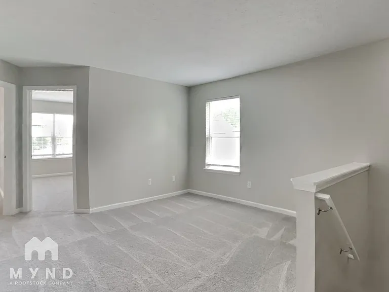 8042 Loveridge Dr — Photo 13