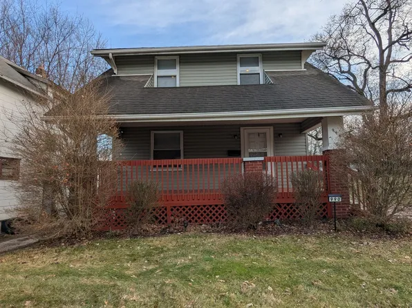 990 Baird St, Akron, OH 44306