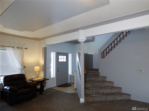 2nd image of 9501 Albert Way SE