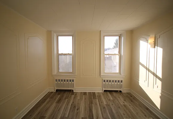 Rented by Capri Jet Realty Corp | media 11