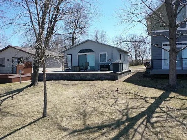 41349 Greenwood Trl, Battle Lake, MN 56515