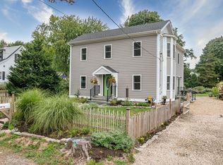 5 Pleasant St, Wayland, MA 01778