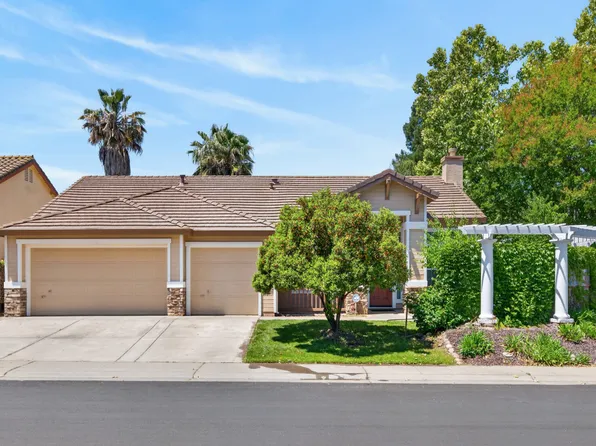 8406 Alameda Park Dr, Elk Grove, CA 95624