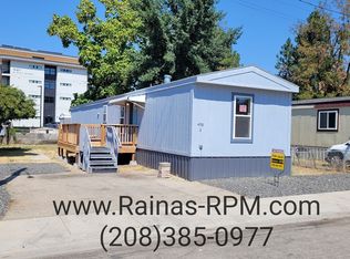 498 E 40th St, Garden City, ID 83714