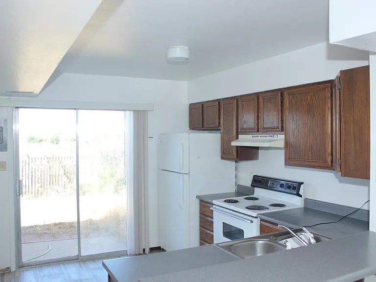 3543 Baltimore Ave — Photo 4