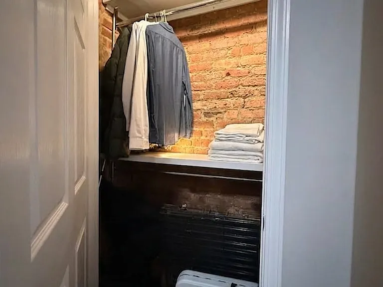 913 W Van Buren St #6G — Photo 9