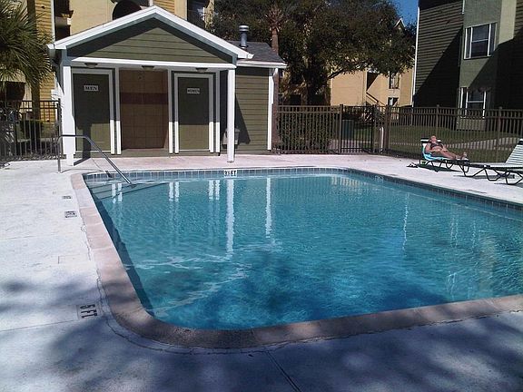2nd image of 4720 Walden Cir APT 1436