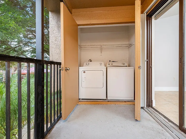 15560 SW 104th Ter #629 — Photo 8