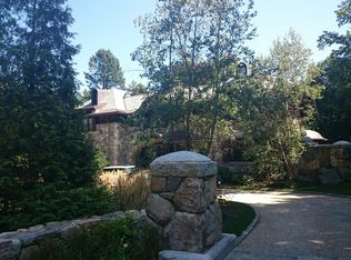 106 Clyde St, Brookline, MA 02467