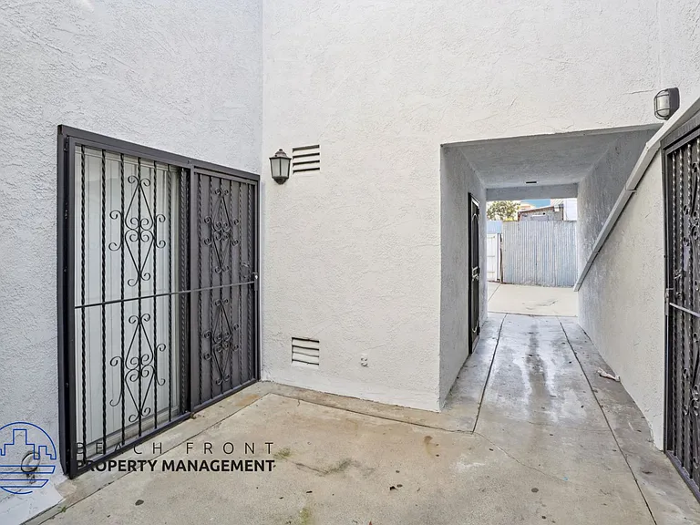 11626 Cedar Ave — Photo 83