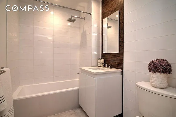 Rented by Compass | media 23