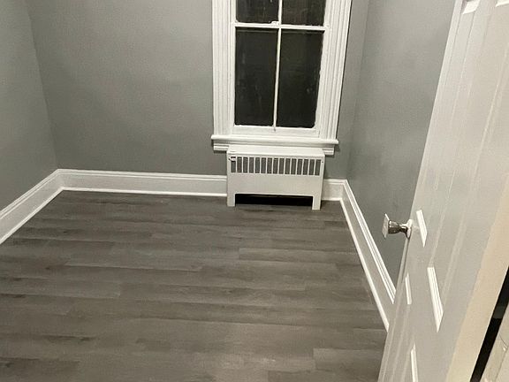 4th image of 3367 6th Ave #2F