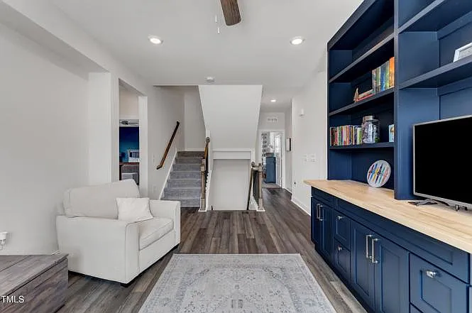 1526 Cloverfield Ct — Photo 14