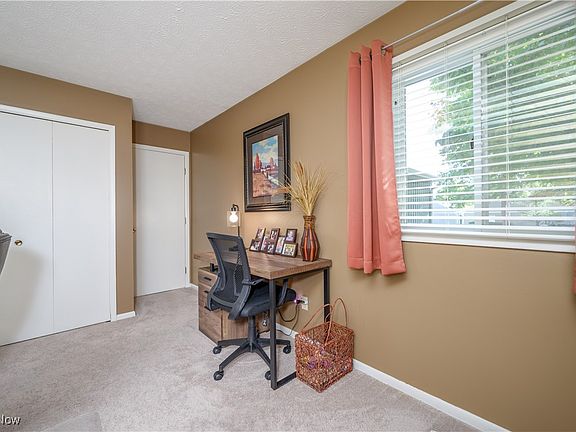 5th image of 1536 Iris Glen Dr