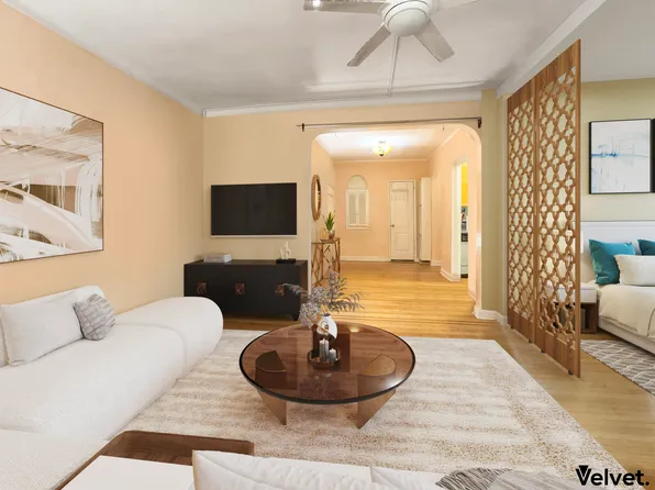 106-15 Queens Boulevard image 2 of 21