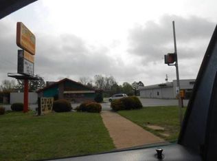 1700 S Caraway Rd, Jonesboro, AR 72401